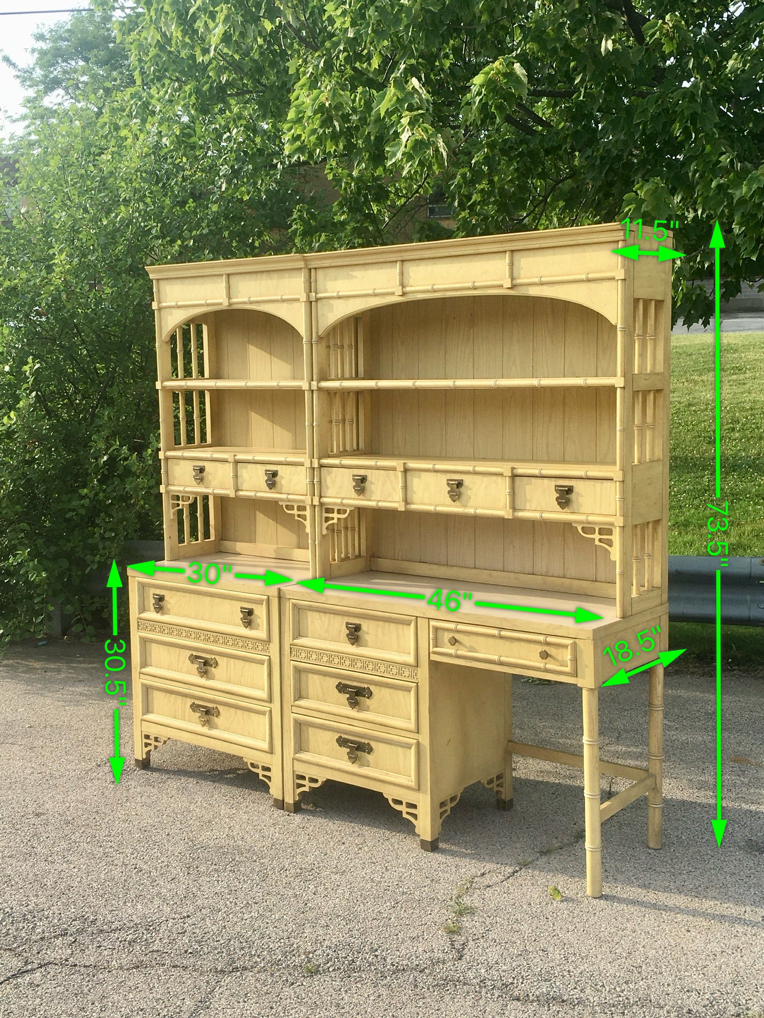Dixie Shangrilah Desk with Hutch Available for Custom Lacquer
