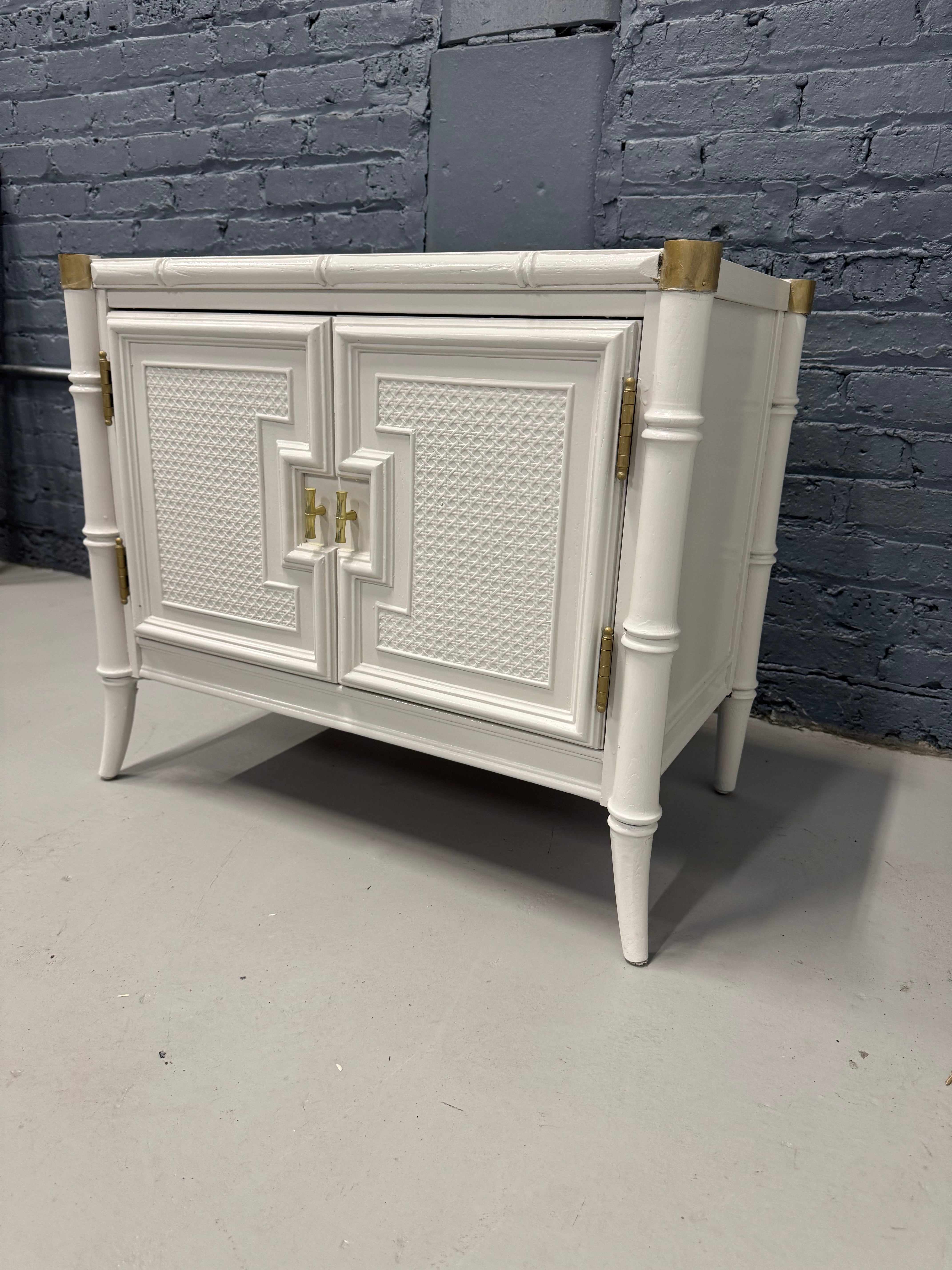 SOLD!! Vintage Pagoda-Style Faux Bamboo Side Table/Nightstand